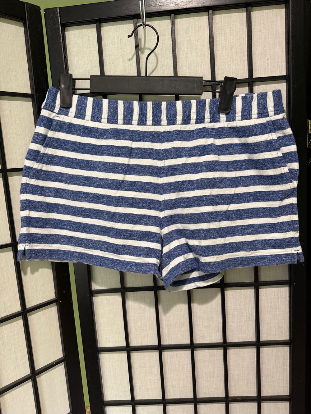 Vineyard Vines Blue and White Cotton Shorts EUC Small